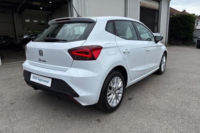 SEAT Ibiza Photo 22