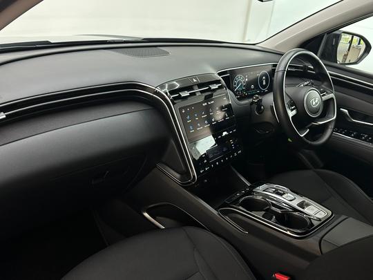 Hyundai TUCSON Photo ab8a1c6f-ba3b-4093-8ad3-bb6e82950d36.jpg