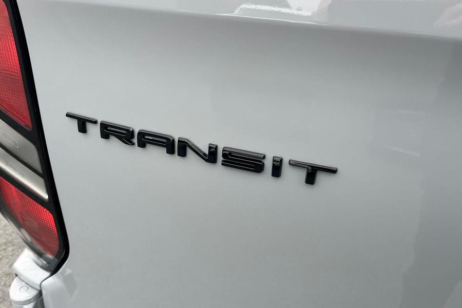 Ford TRANSIT CUSTOM Photo ab8a52b7-3d5e-4270-8fa7-7189cd32e736.jpg