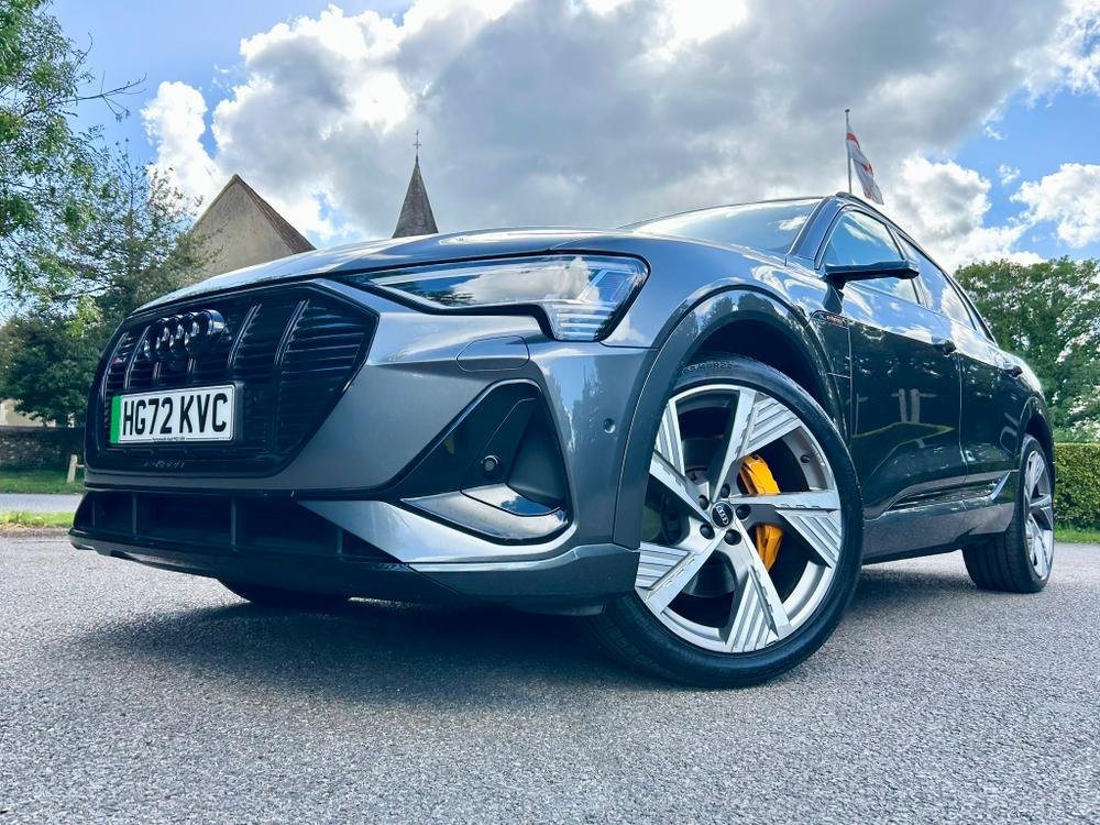 Used Audi e-tron HG72KVC 12