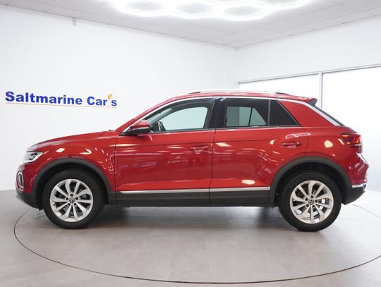 Volkswagen T-Roc Photo aba6eb1c-aeb4-4daa-a713-745ddf784343.jpg