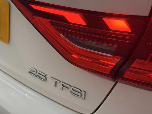 Audi A1 Photo aba9a863-7f22-414e-9445-c148655390a6.jpeg