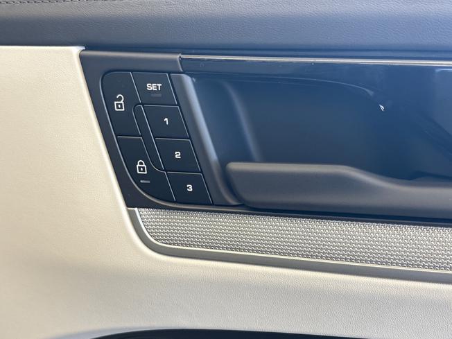 PORSCHE Cayenne Photo 25