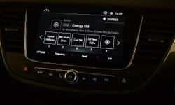Vauxhall CROSSLAND Photo 12
