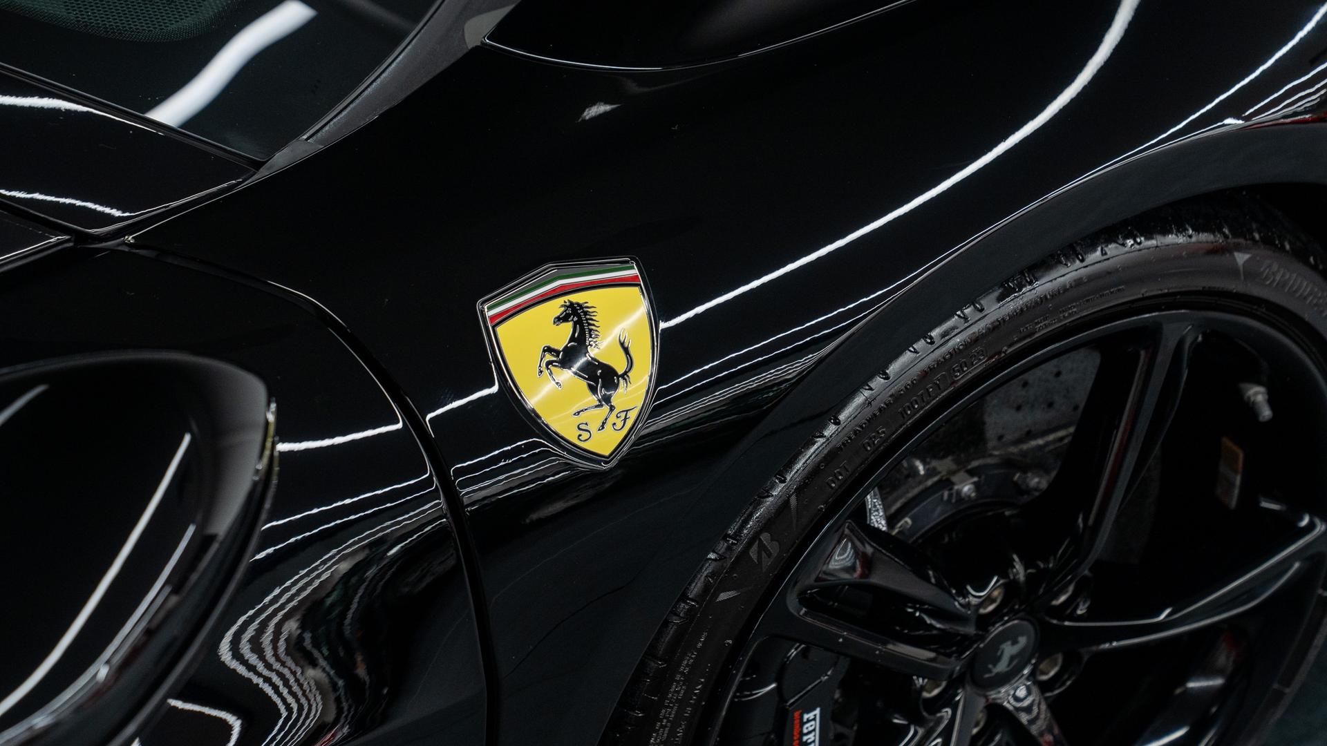 Ferrari 296 Photo abc1089a-de8a-4b96-bc7c-9b7b868c8f9f.jpg