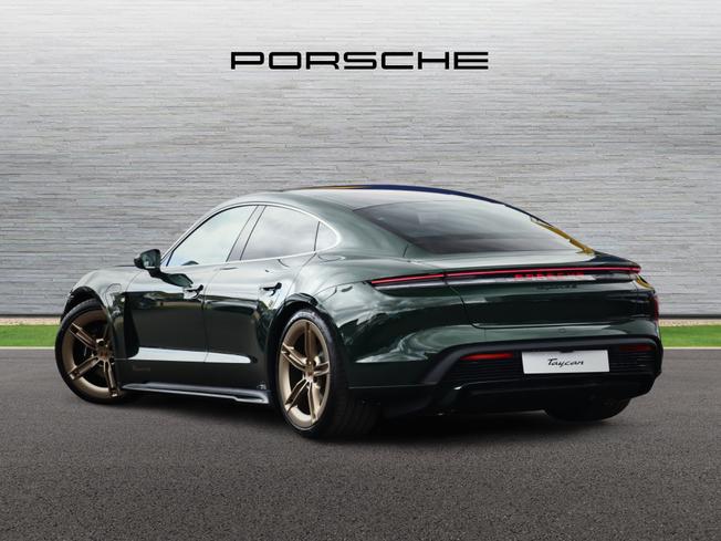 PORSCHE Taycan Photo 2