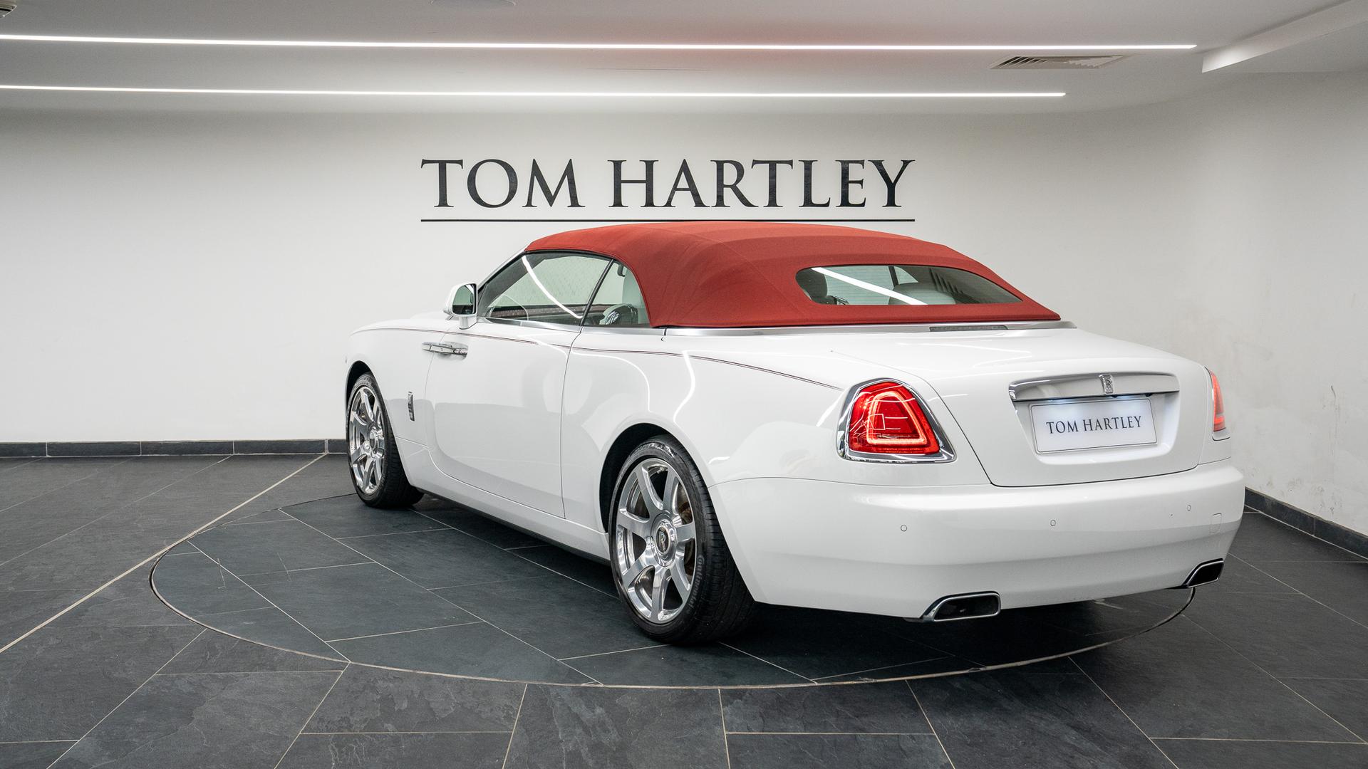 Rolls-Royce Dawn Photo abd23b3b-14a8-4ed8-8248-547b976bf824.jpg