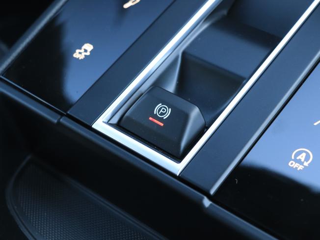 PORSCHE Macan Photo 27