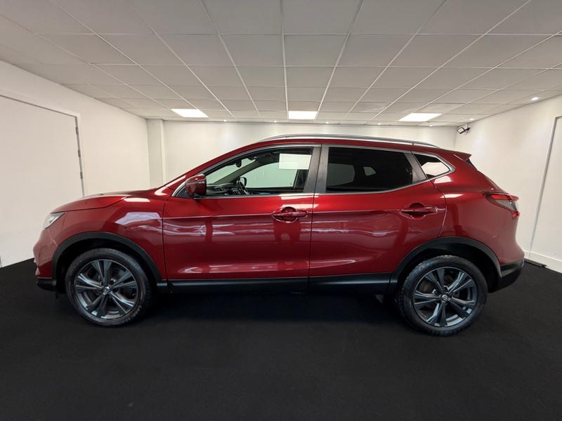 Nissan Qashqai Photo abf0dc00-0f08-4380-876b-436eaef47c42.jpg