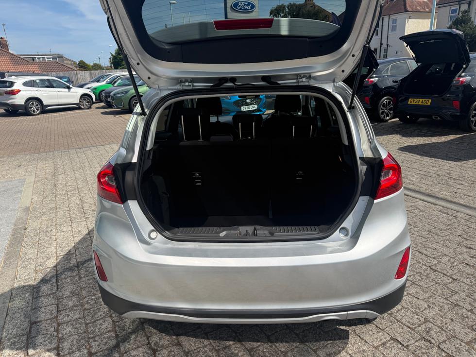 Ford Fiesta Photo abf5c9f1-14b7-4c1c-8701-5707564c6809.jpeg