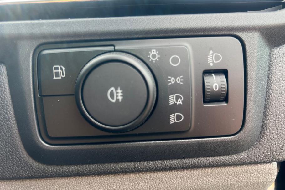 Used Ford TRANSIT CUSTOM NEWCUSTOM10 9