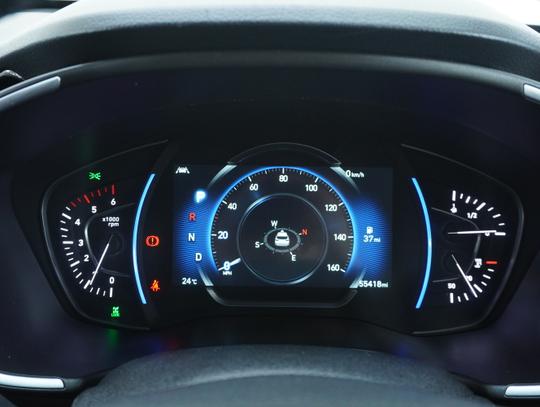 Hyundai Santa Fe Photo ac03c438-498f-4d5a-9376-1b58a38ddb8d.jpg