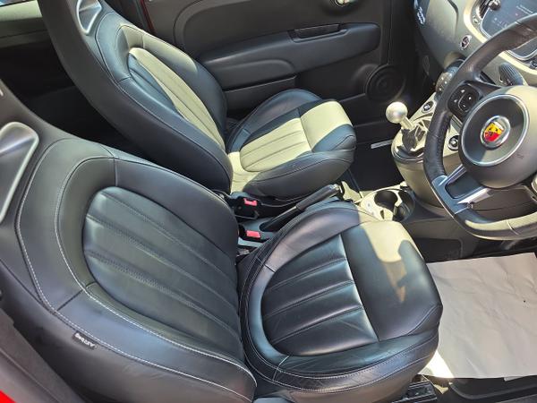 Abarth 595 Photo 21
