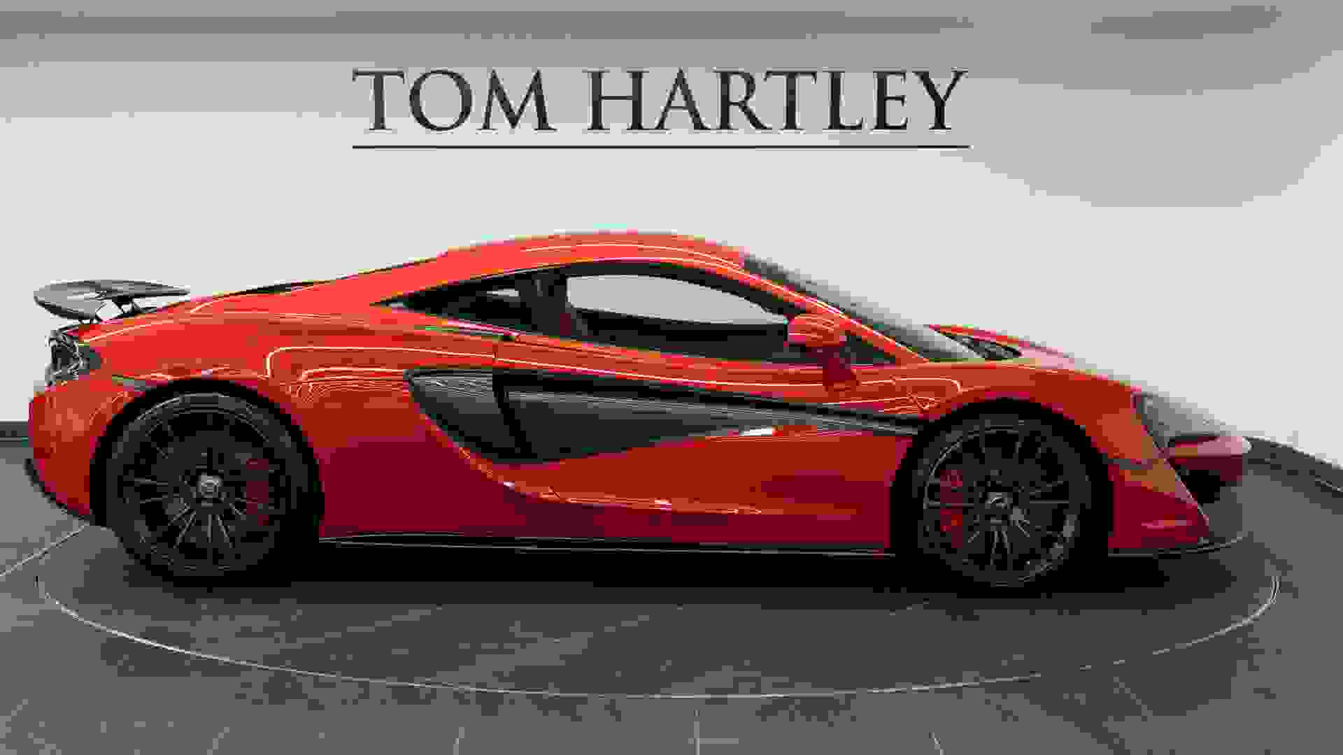 McLaren 570S Photo ac136bc9-fe81-475a-b9ea-cfc827268f27.jpg
