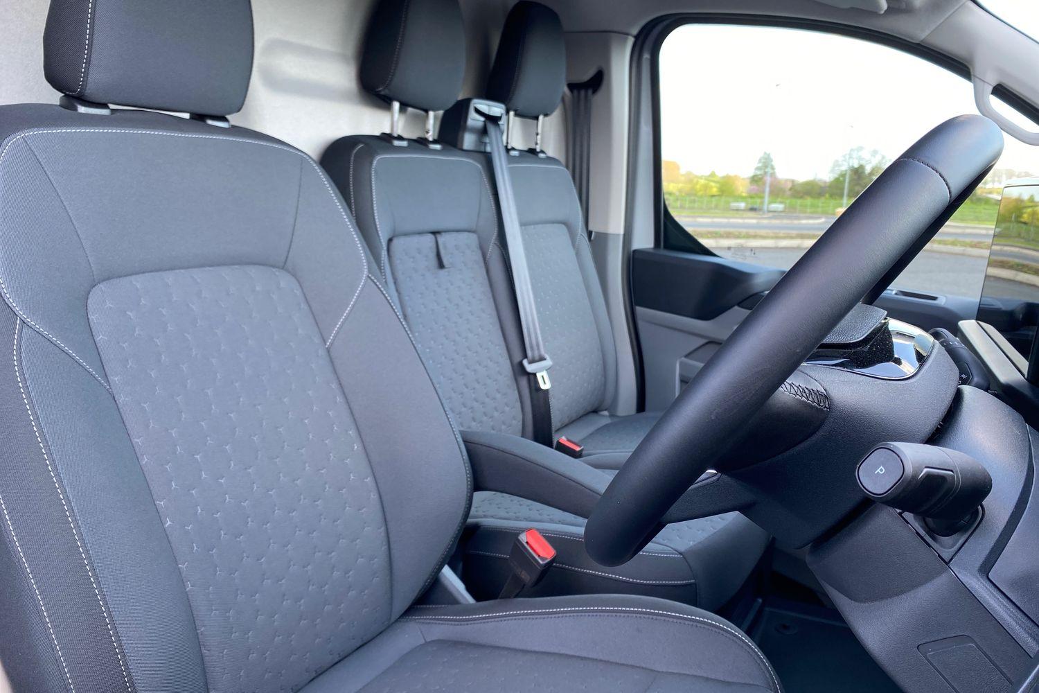 Ford TRANSIT CUSTOM Photo 25