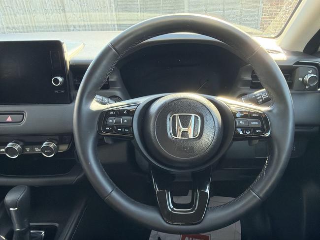 Honda HR-V Photo ac311cfc-e3c3-45cf-8130-7a4ae776db83.jpg