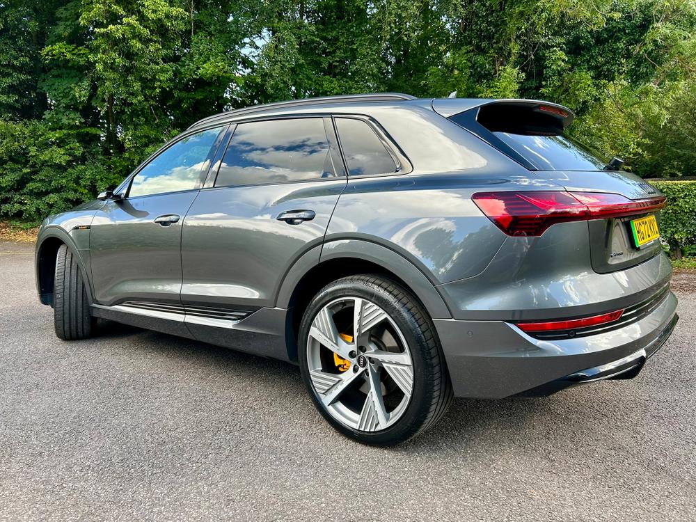 Used Audi e-tron HG72KVC 16