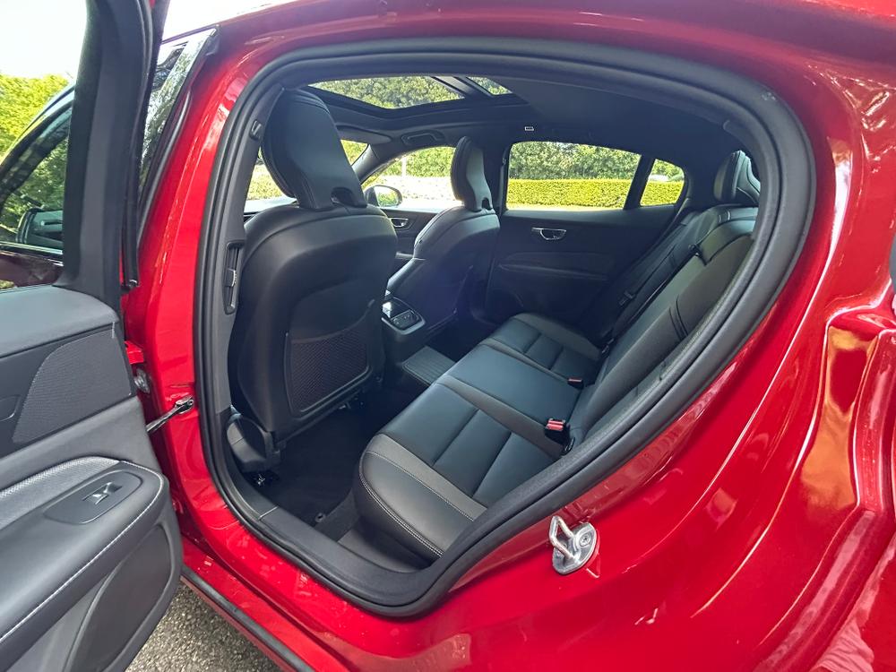 Used Volvo S60 KP72DSU 35