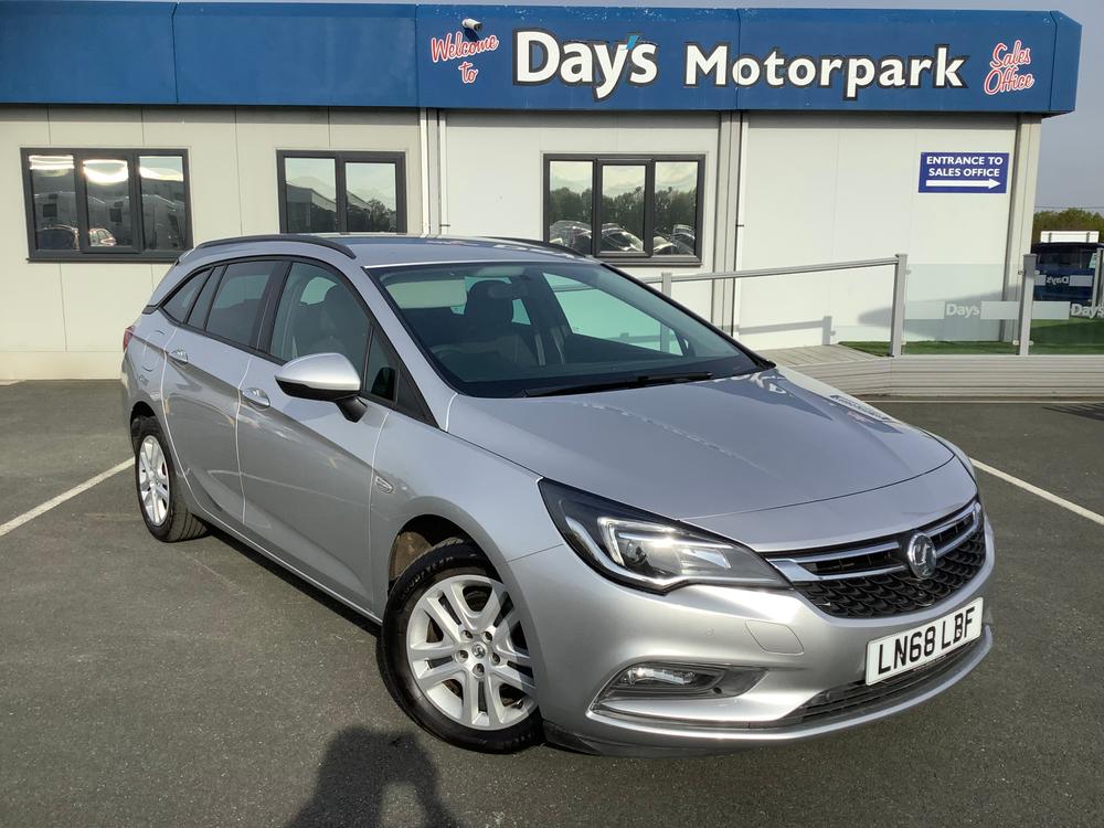 Used 2018 Vauxhall ASTRA DESIGN ECOTEC S/S at Day's