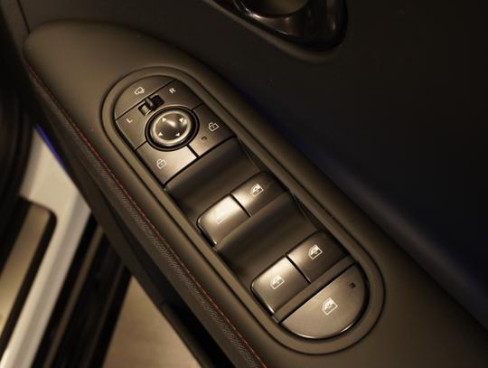 Hyundai IONIQ 5 Photo ac5e4087-5fdf-4583-a782-c3b383ec672b.jpg