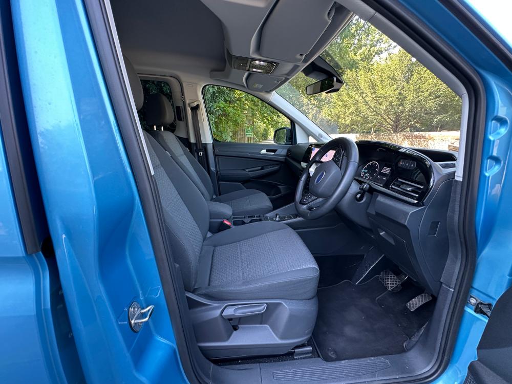 Used Ford Grand Tourneo Connect MT23ZDH 20