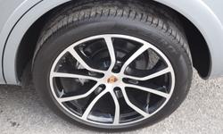 Porsche CAYENNE Photo 37