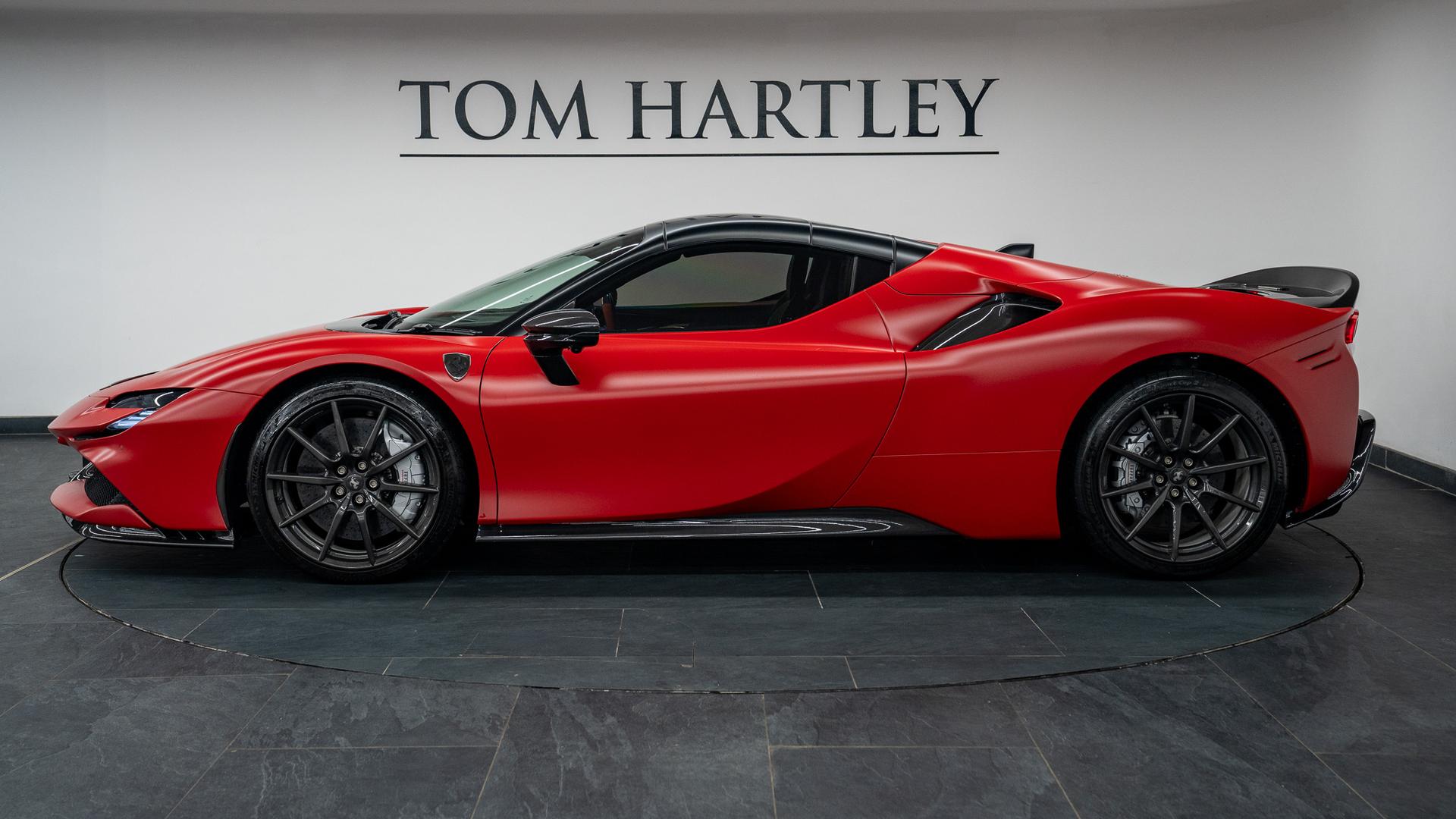 Ferrari SF90 Spider Photo ac842728-877e-412c-98bb-f6bbe53aed51.jpg