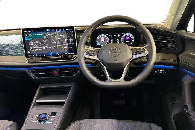 VOLKSWAGEN Tiguan Photo 11