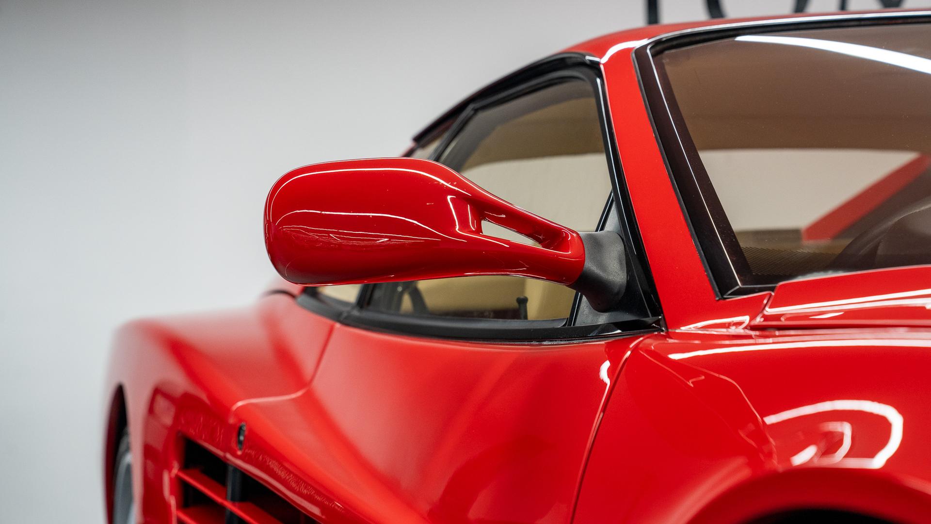 Ferrari 512 TR Photo ac9bba10-347b-4356-87e6-29cd8570e579.jpg