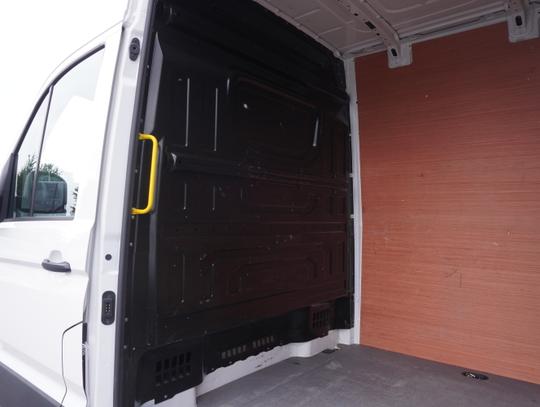 Volkswagen Crafter Photo aca266b3-1c3a-4d4c-afda-ea1cbf46c0ba.jpg