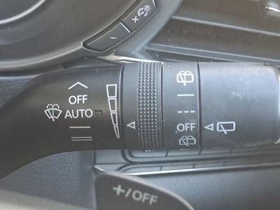 Mazda CX-30 Photo 29