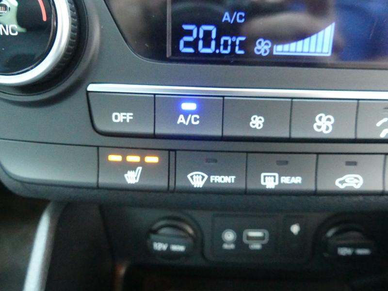 Hyundai TUCSON Photo acba1cbe-76cb-4922-b937-a0d0a0f7aa6b.jpg