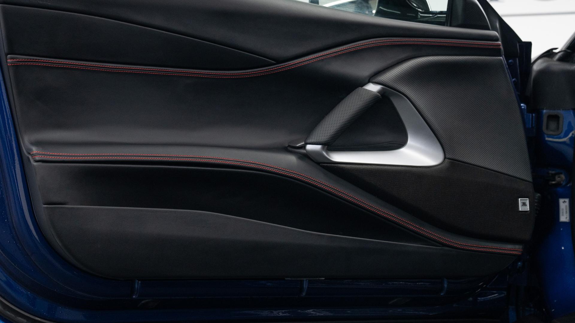 Ferrari 812 Photo acbd3593-45c7-43f6-b475-243a9b539db6.jpg
