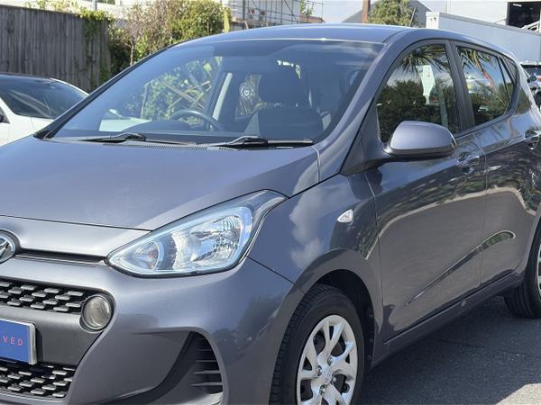 Hyundai i10 Photo 16