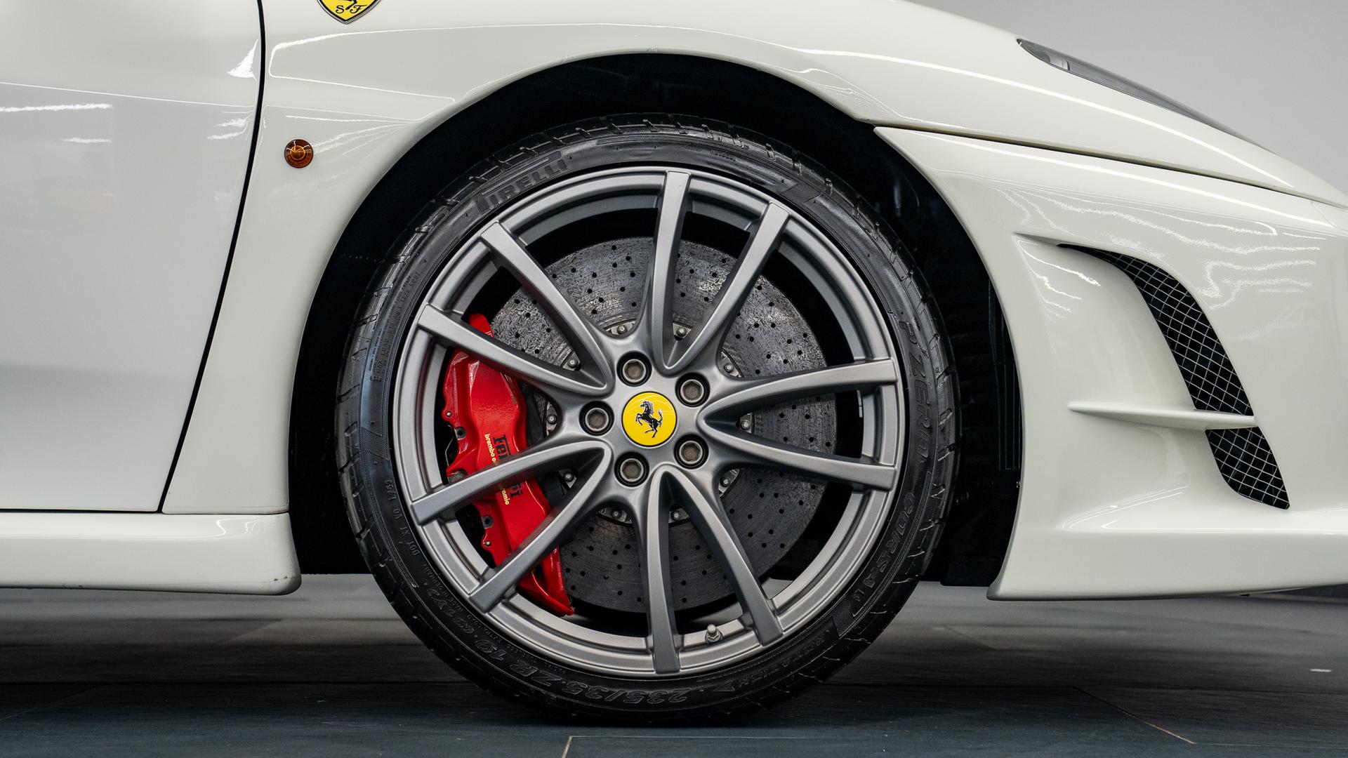 Ferrari 430 Photo accdf0c9-1ae3-47f2-9c65-acaad666cb81.jpg