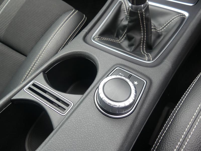 Mercedes-Benz GLA Photo acd487ad-e6fb-421e-864a-9fa20b085dca.jpg