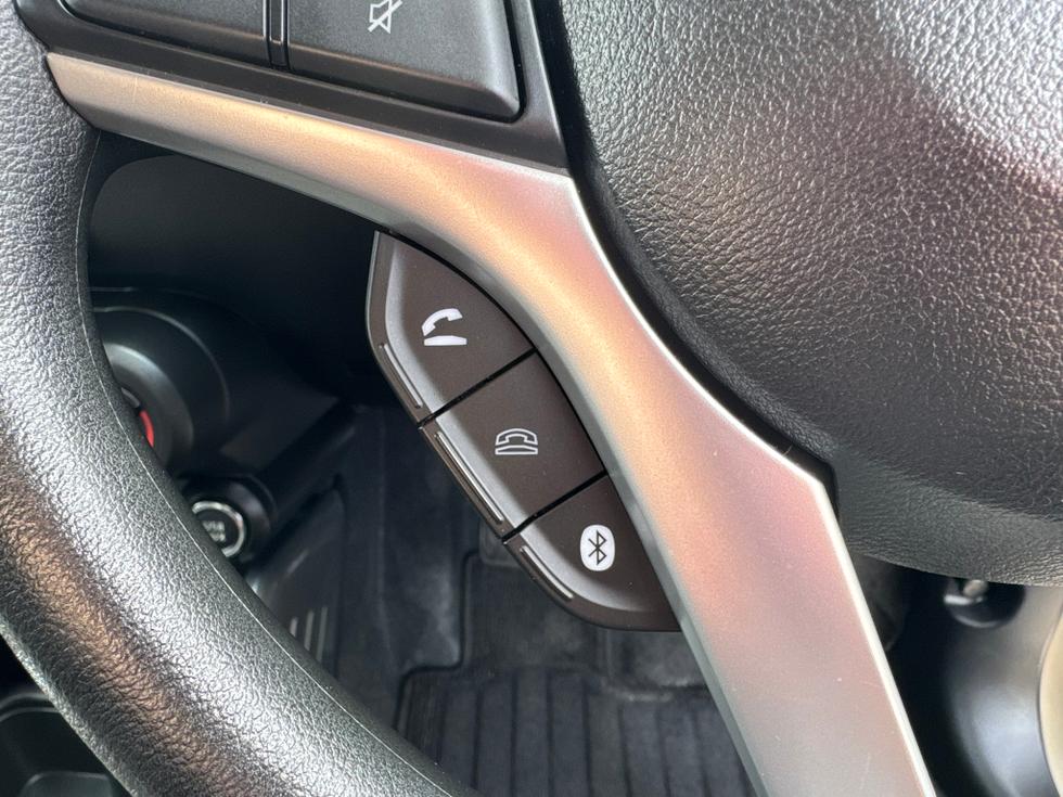 Suzuki Ignis Photo acde1168-f471-4531-8f8f-4cd765eb5cf1.JPEG