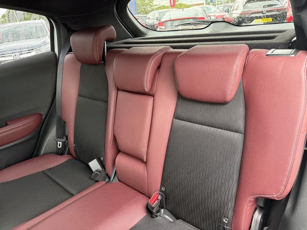 Honda HR-V Photo 7