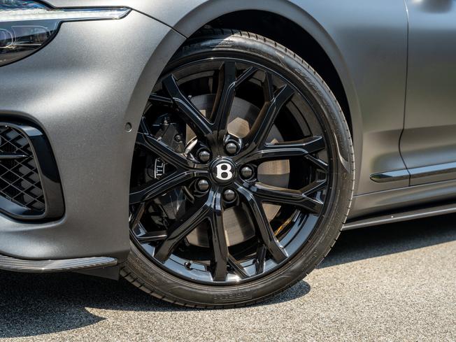 BENTLEY Continental GT Photo 40