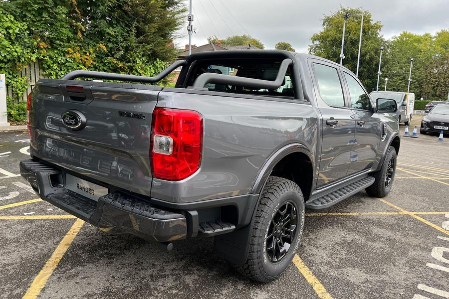 Ford RANGER Photo acfb8050-7be8-4d92-bd7c-12ac9e7dc79f.jpg