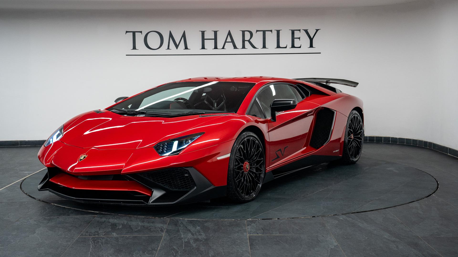 LAMBORGHINI Aventador Photo ad189cac-c909-4373-a307-4abb1ea5273d.jpg