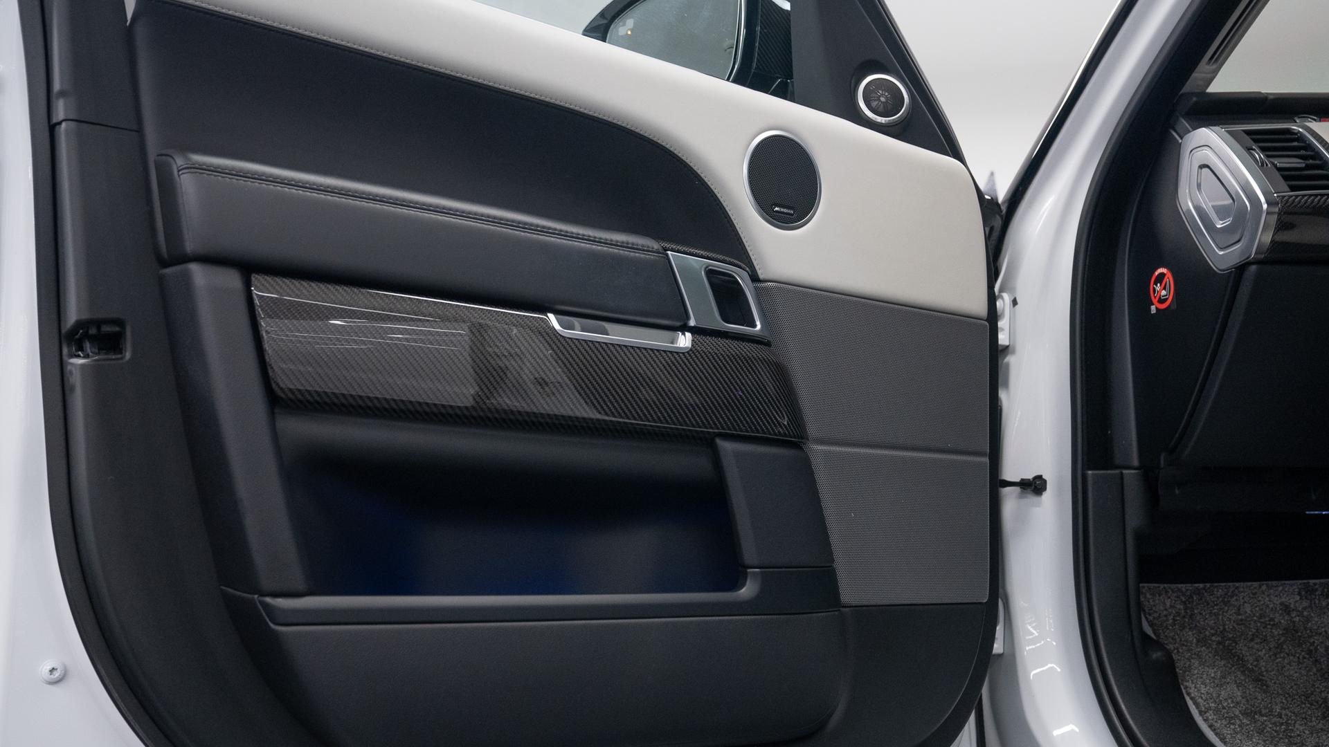 Land Rover Range Rover Sport Photo ad19030d-9cca-4cb6-b259-ce73b2a3a74f.jpg