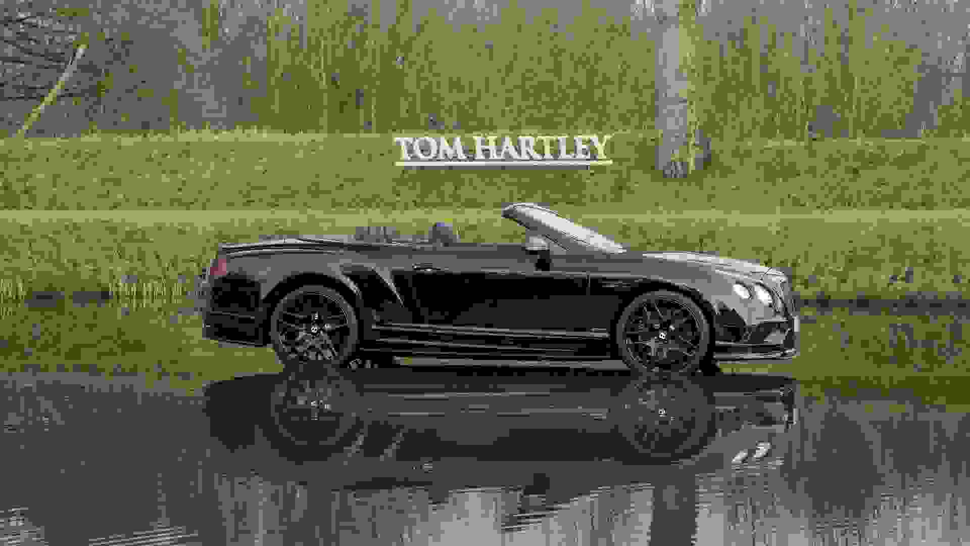 Bentley Continental GTC Photo ad1dccf6-f65a-48db-80e4-d72f8905a8fa.jpg