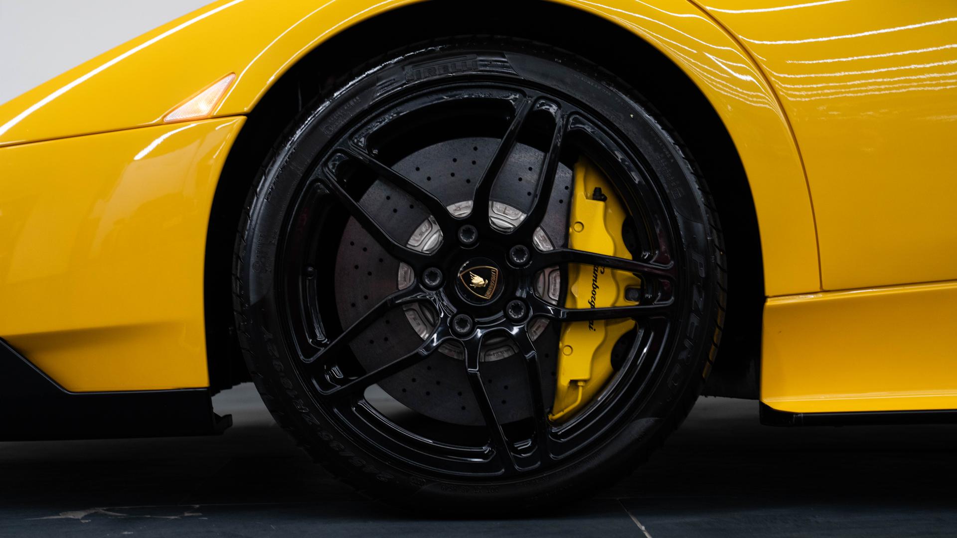 LAMBORGHINI Murcielago Photo ad1e114e-a36b-4c81-9bbe-506e7caf3fd4.jpg