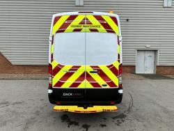 Ford Transit Photo 11