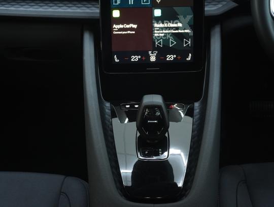 Polestar Polestar 2 Photo ad28030f-0771-4317-a2e5-55f9c324a55f.jpg