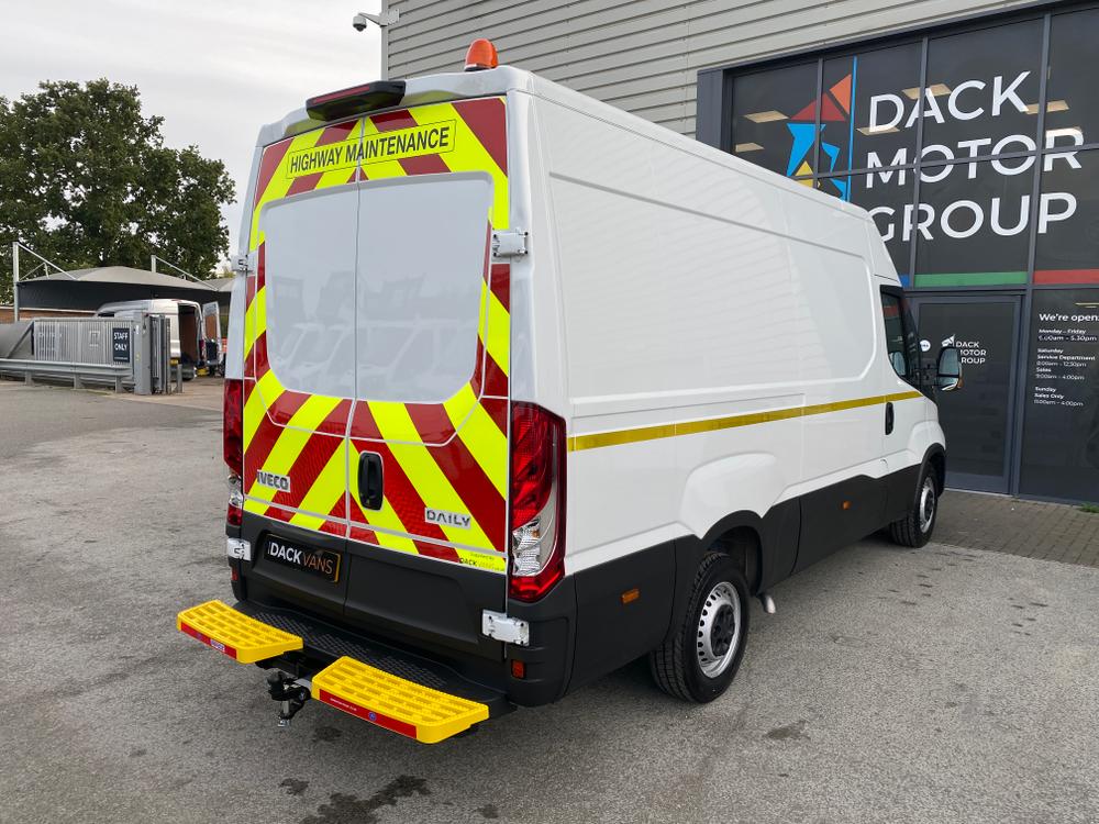 Iveco Daily 35S14 Photo ad37ddc9-7422-4695-9818-479ddd8bf067.jpg