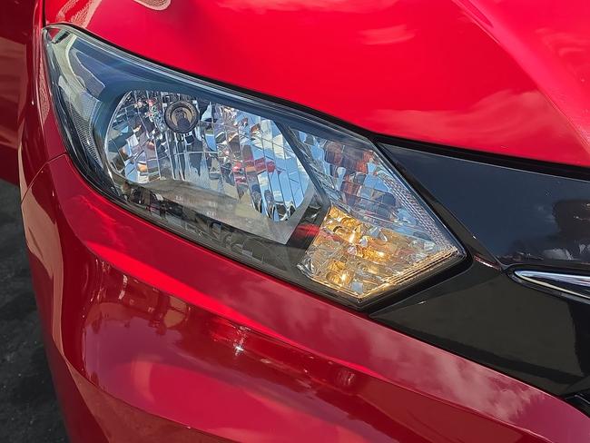 Honda HR-V Photo ad40acf6-b020-4606-a517-60438fc4fa2d.jpg