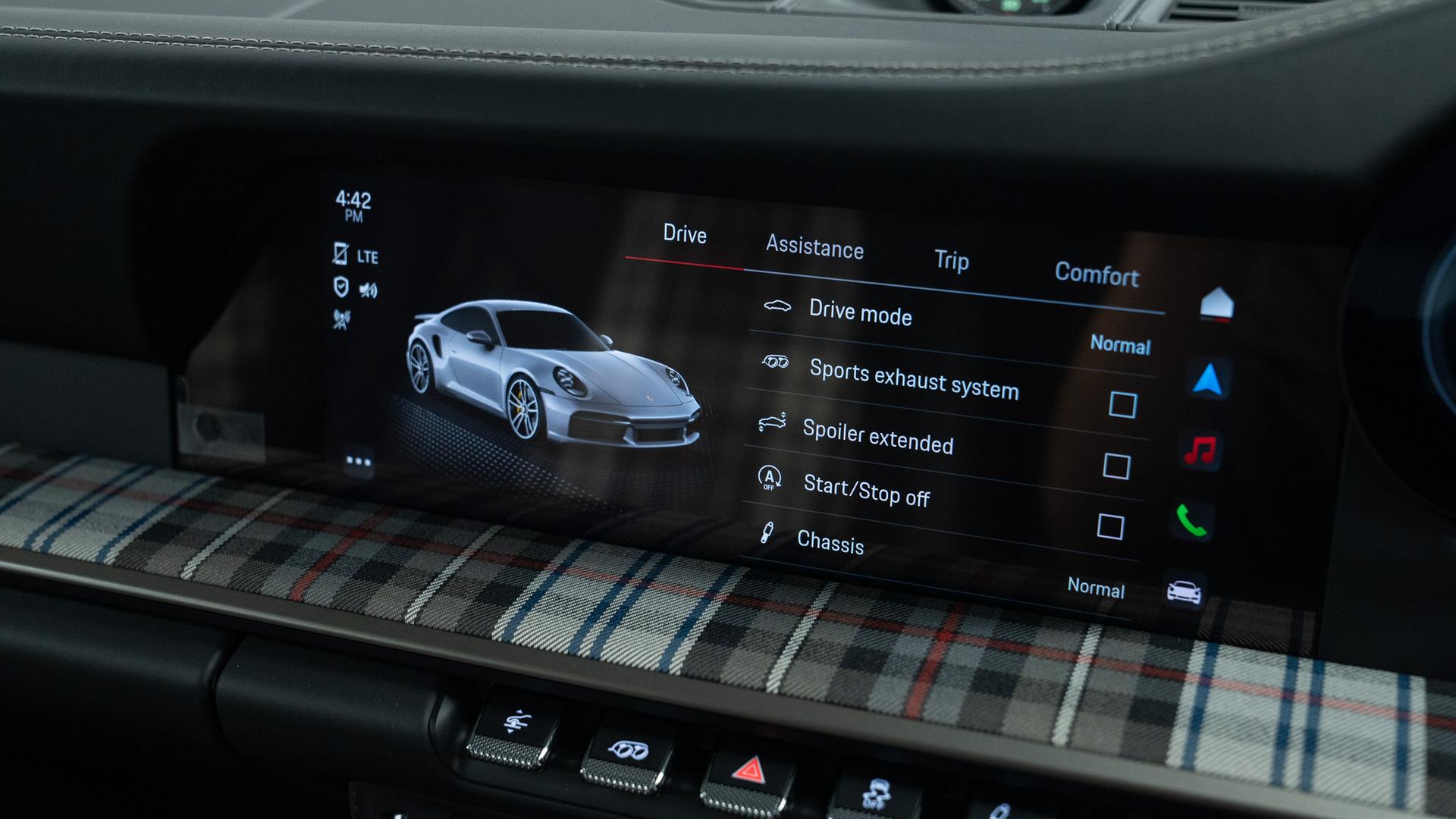 Porsche 911 Turbo S Photo ad422579-059f-4751-8143-6a694ed840e0.jpg