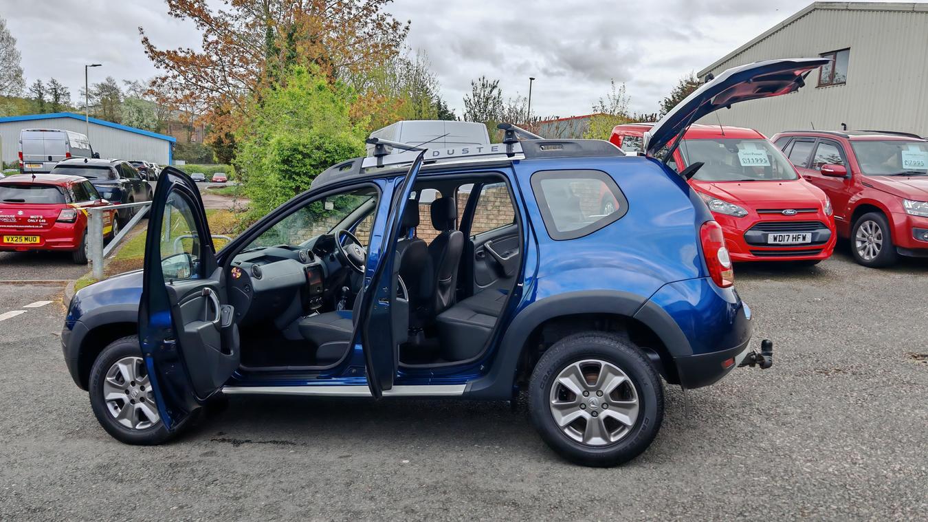 Used Dacia Duster VO15EXN 14
